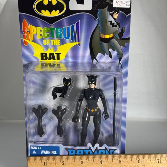 2002 Hasbro Batman Spectrum of the Bat Technocast Catwoman - Picture 9 of 9
